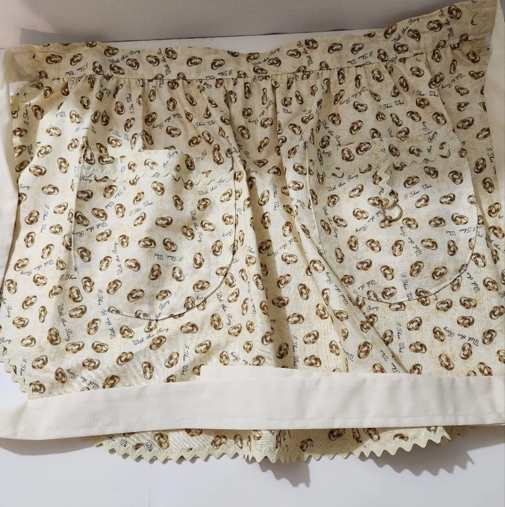 Handmade Half Apron Gold Cream Wedding Theme Print Ring Vintage Style Waist